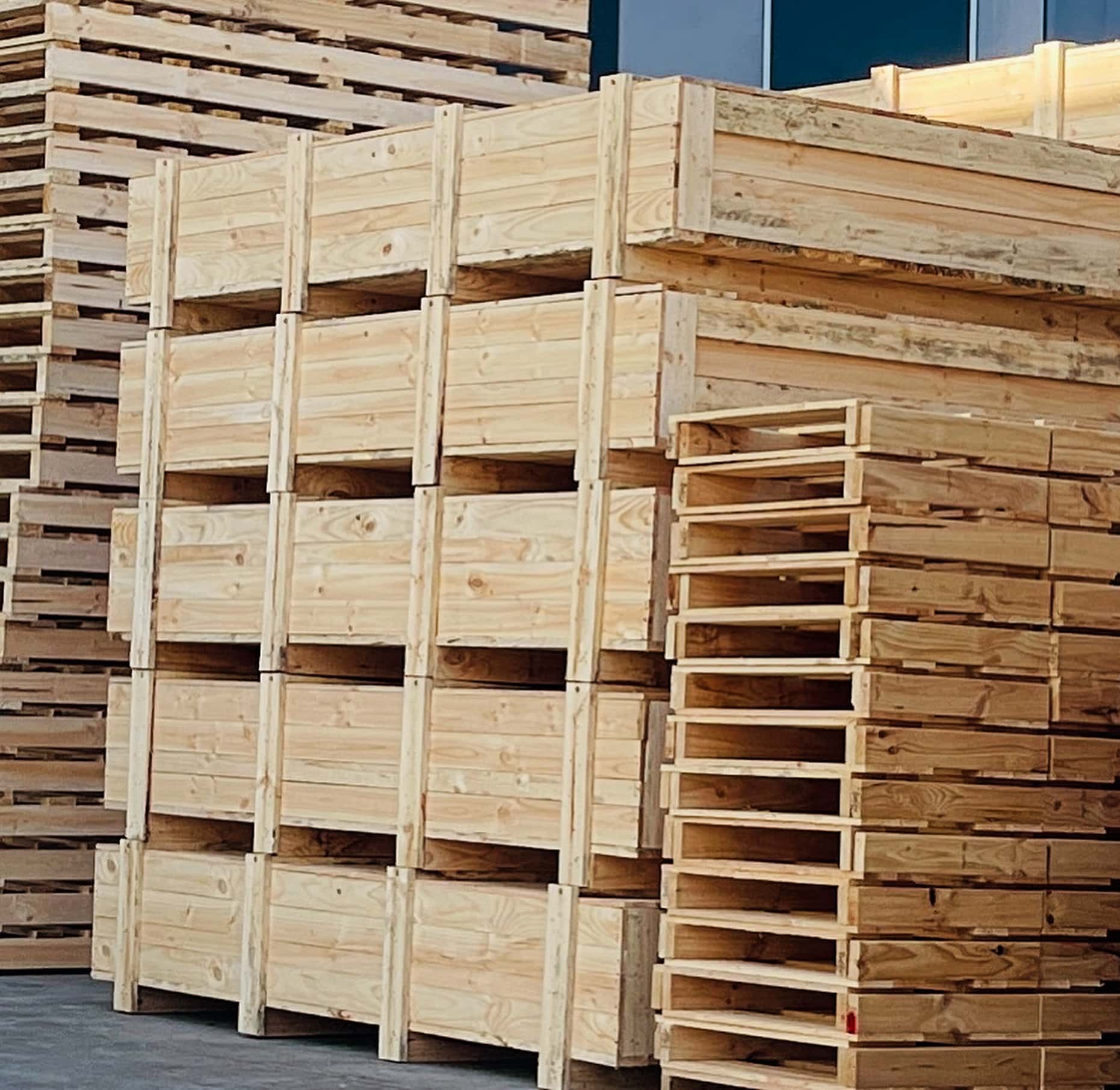 wooden shipping crates and wooden pallets