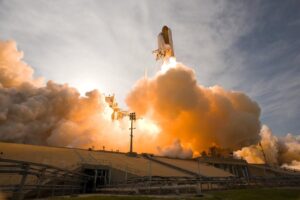 space-shuttle-lift-off-liftoff-nasa-34521.jpg