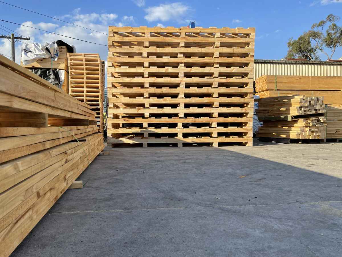 wooden pallets 3